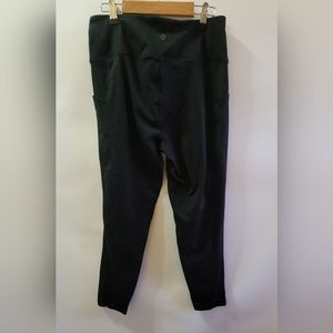 Dry- wik leggings. Size XL.